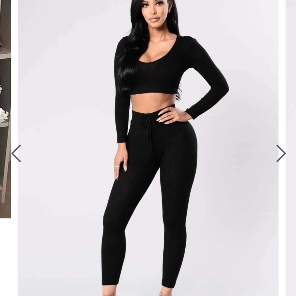 Black crop top hoodie set